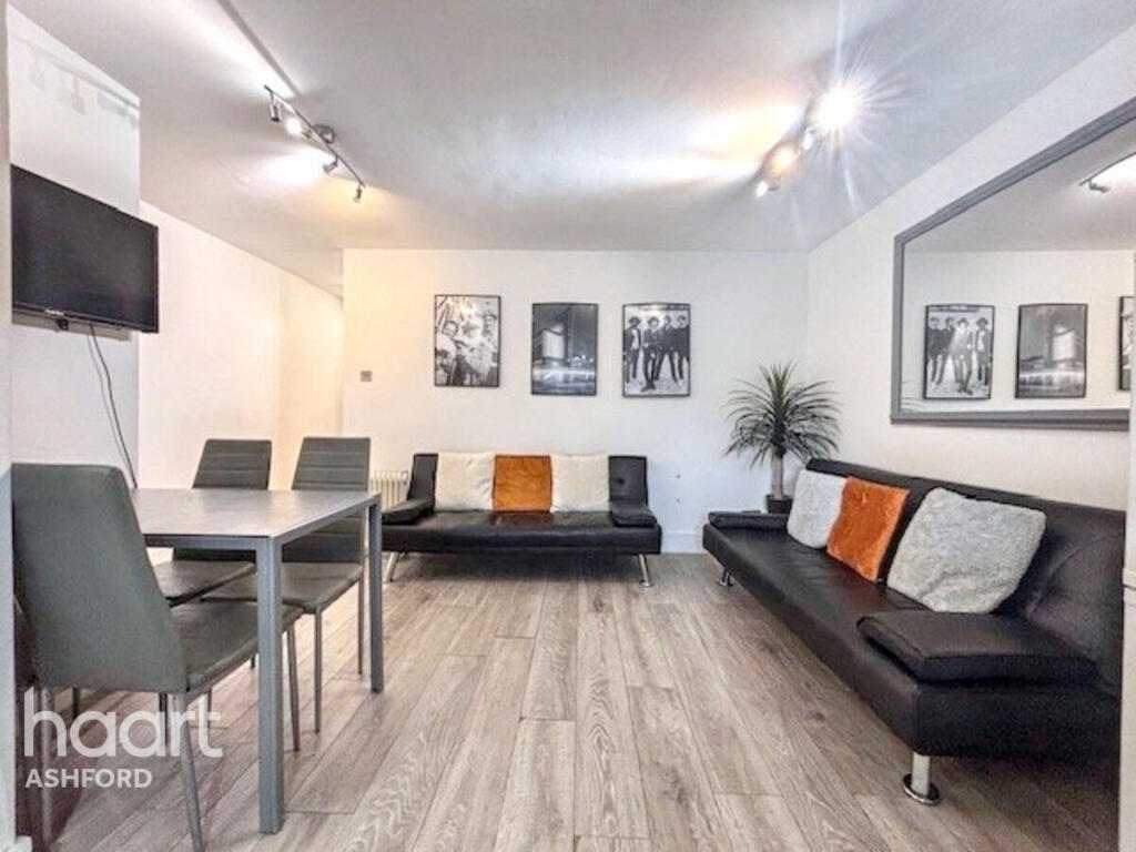 Main image of property: Durban Road, MARGATE