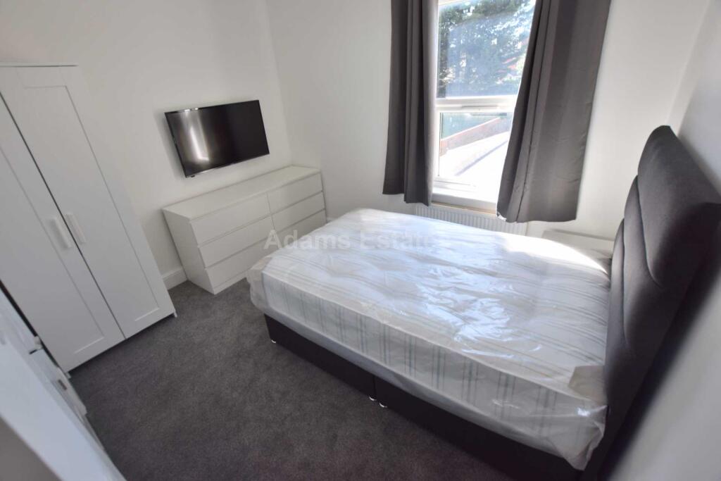 Main image of property: Room 3. Wokingham Road, Reading