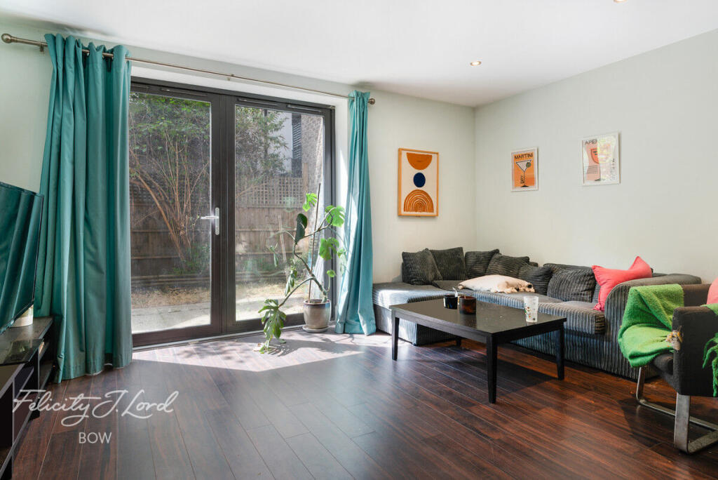 Apartment in London, Parkside, Poplar - View 4