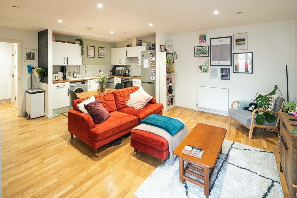 Main image of property: Camberwell Road, London