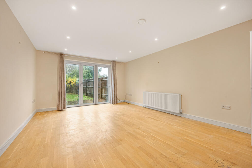 House in Oxford - View 2
