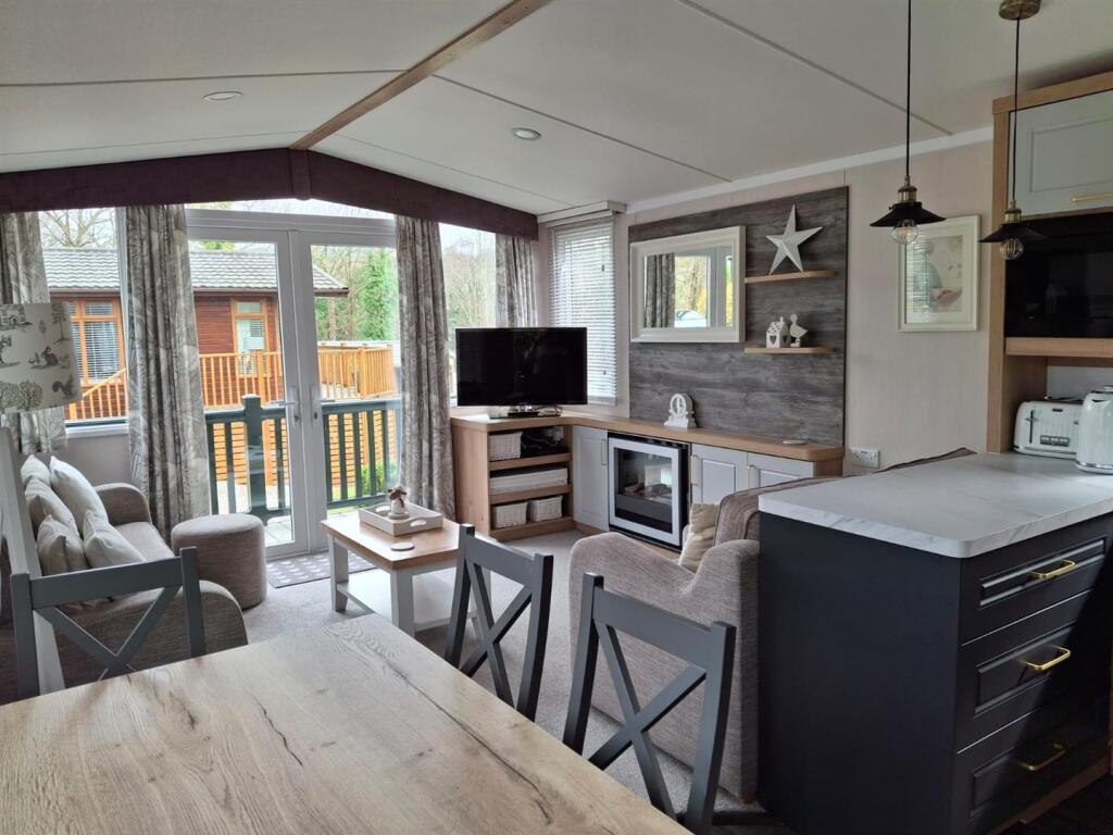 Gatebeck Holiday Park, Gatebeck Road, Kendal LA8 0HL photo 2