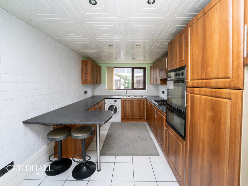 House in Preston, Lane Ends, Plungington - More