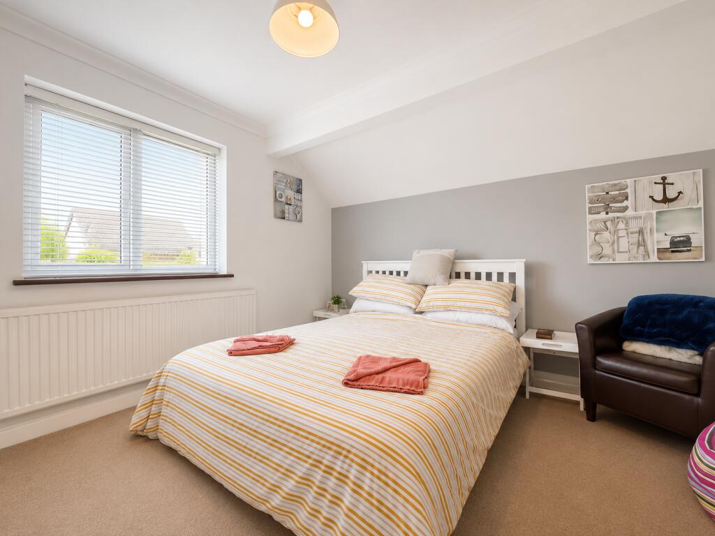 House in New Forest, Hordle - View 5