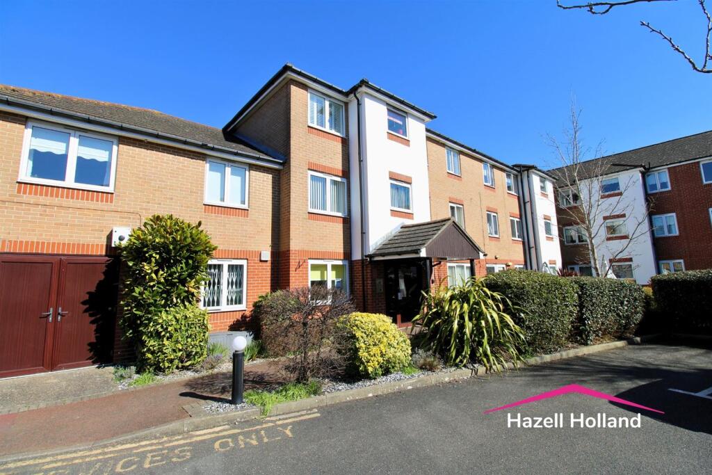 Main image of property: Oakleigh Close, Swanley