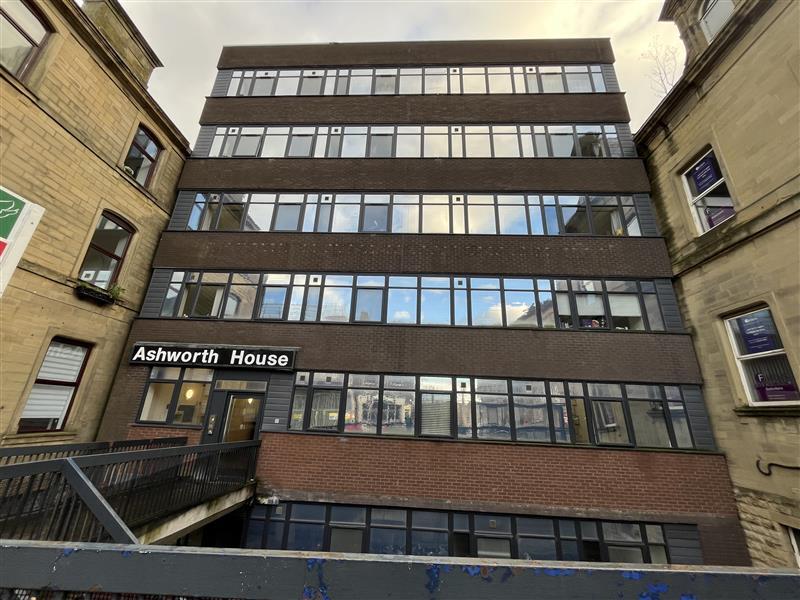 2-bed flat on 4 Ashworth House, Manchester Road, Burnley, Lancashire BB11 1ER, £35,000
