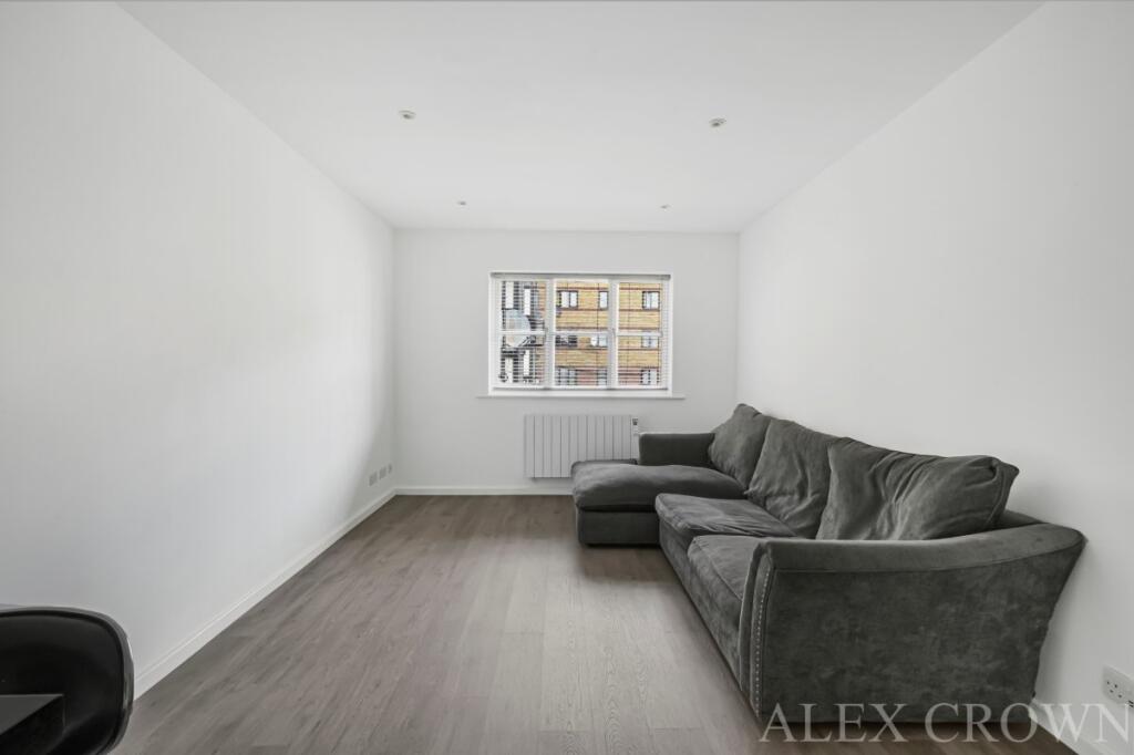 Apartment in London - More