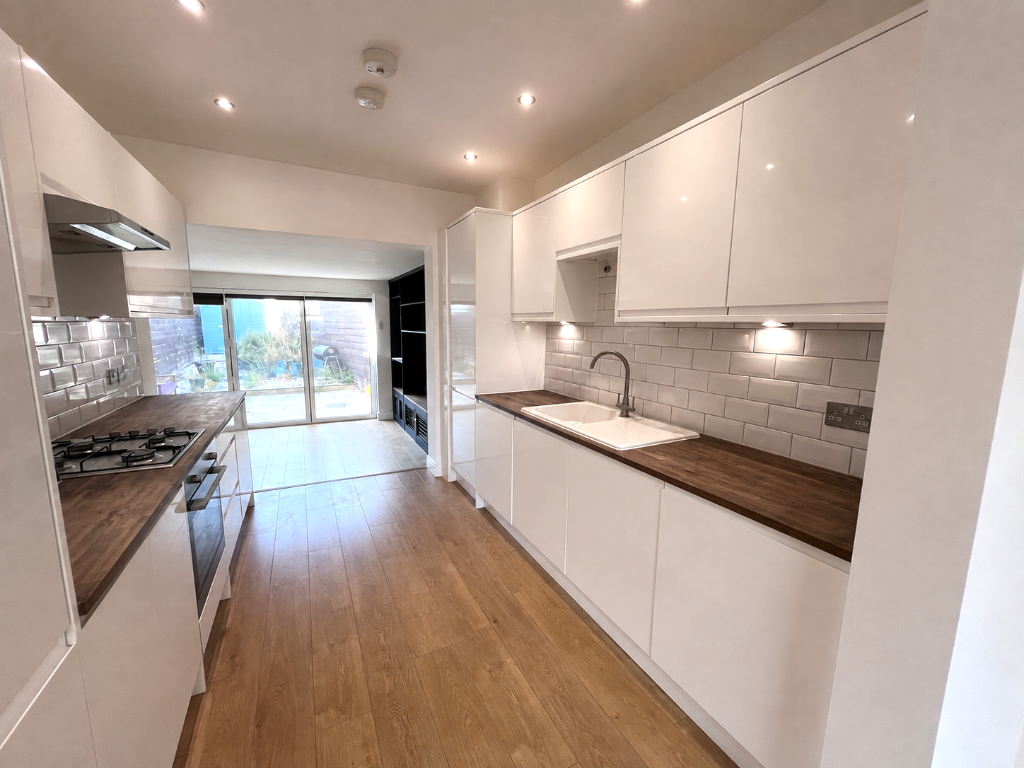 House in Brighton - View 3