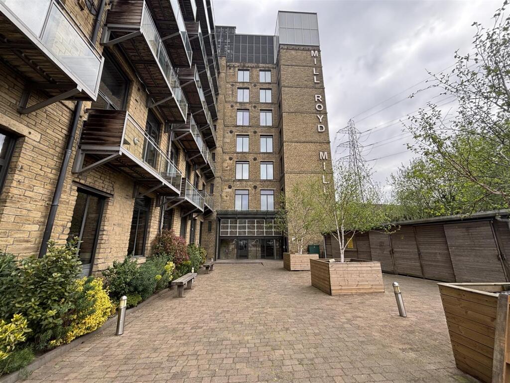 Main image of property: Apartment 88, Mill Royd Mill, Huddersfield Road, Brighouse, HD6 1PR