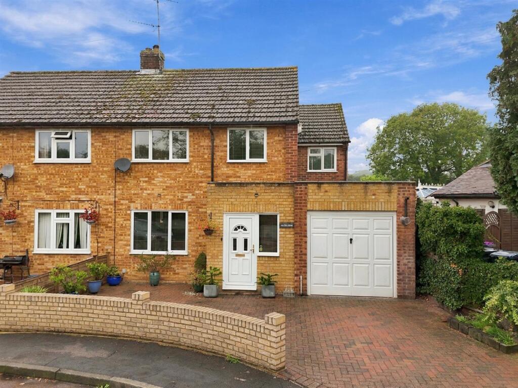 Main image of property: CAMBRIDGE ROAD - WADESMILL
