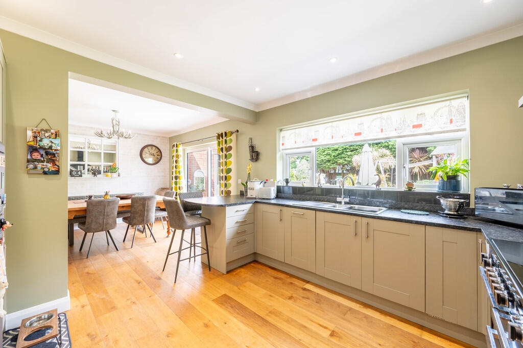Dellwood Avenue, Felixstowe - View 2