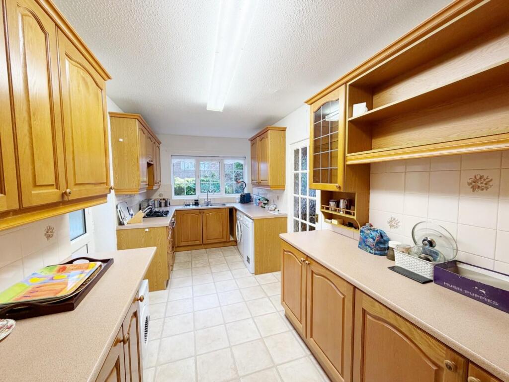 Eastwell Close, Sedgefield, Stockton-On-Tees photo 3