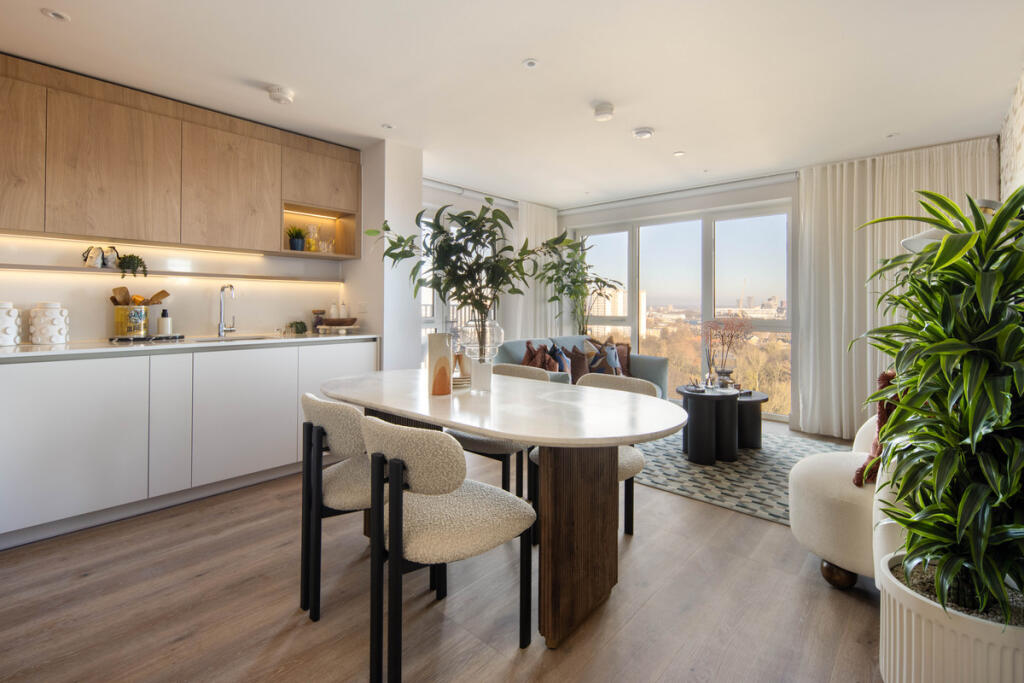 Main image of property: Bow Common Lane, London, E3