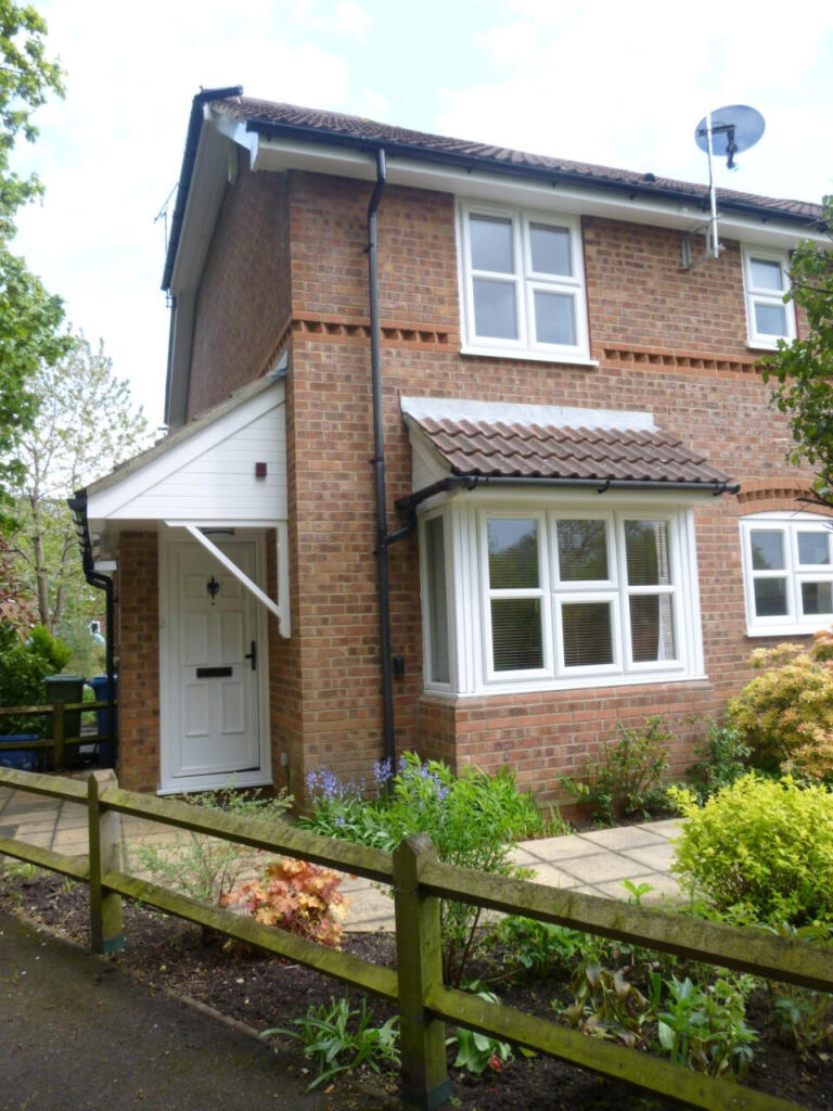 Main image of property: Ruth Close, Farnborough, Hampshire, GU14