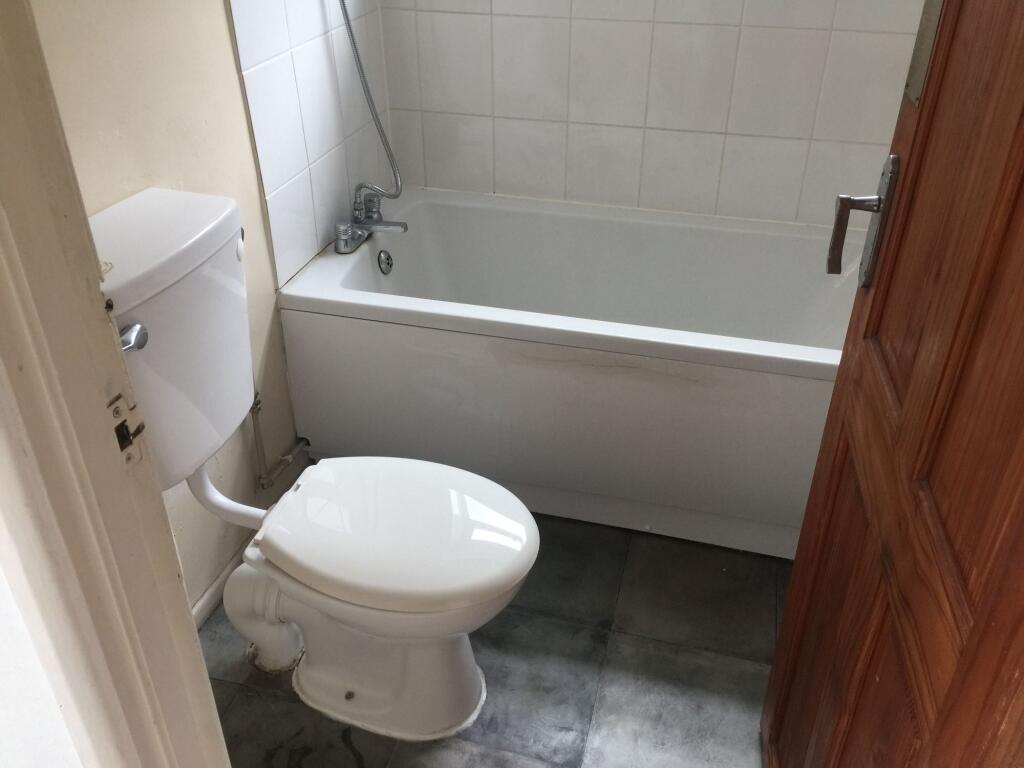 House in Leicester - View 4