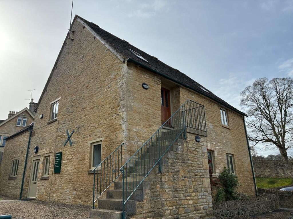 Main image of property: Unit 3, The Granary, Southill Business Park, Charlbury, OX7 3EH