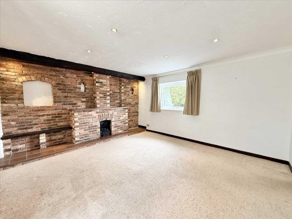 House in Rushcliffe, Bradmore - More