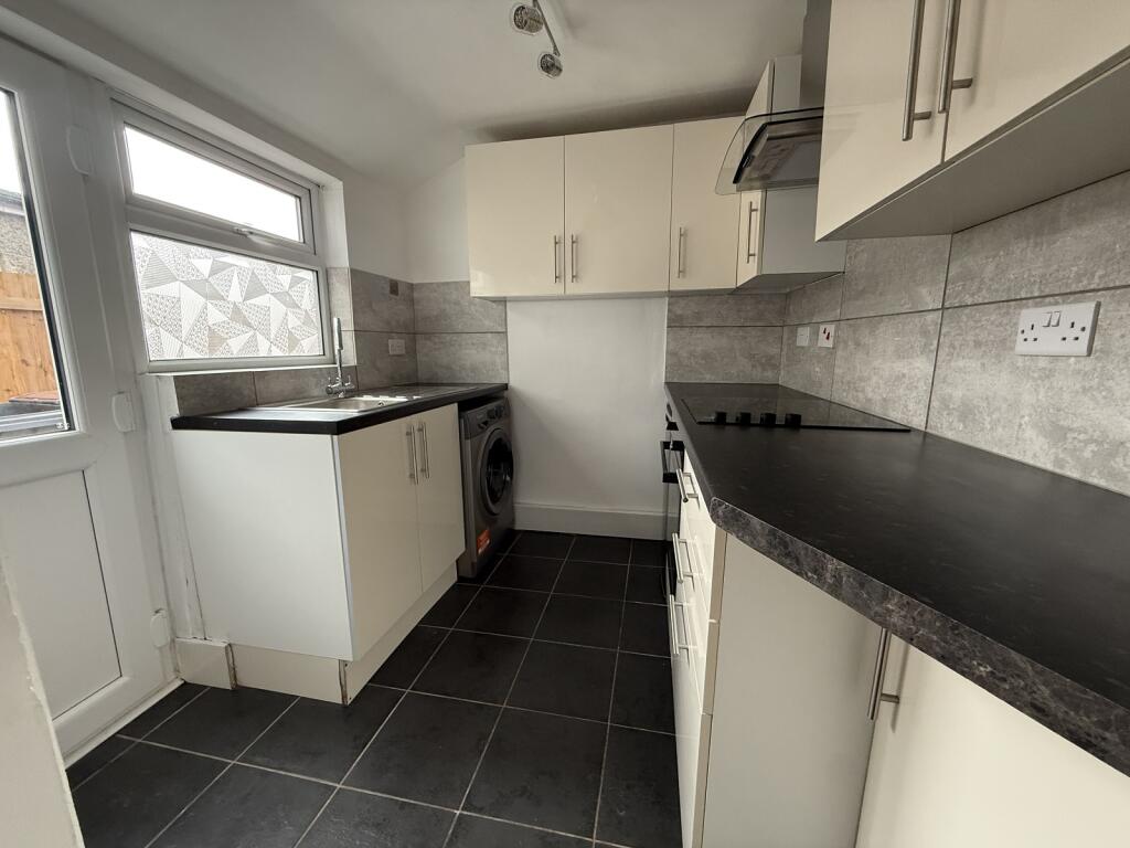 House in Leicester - View 5
