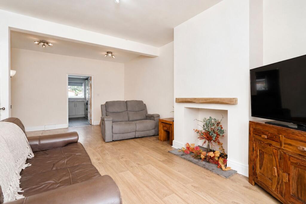 House in Preston - More