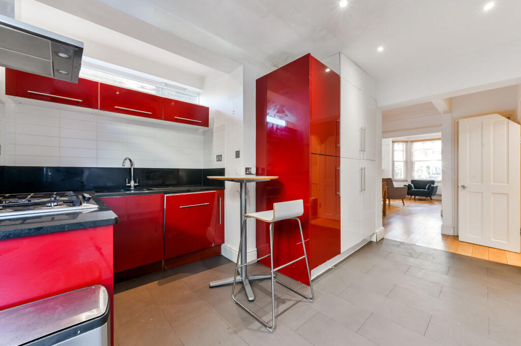 House in London - More