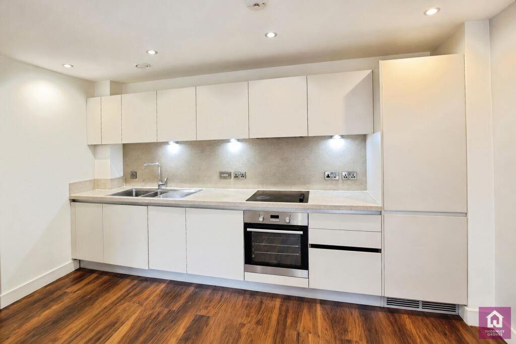 Apartment in Manchester - View 4