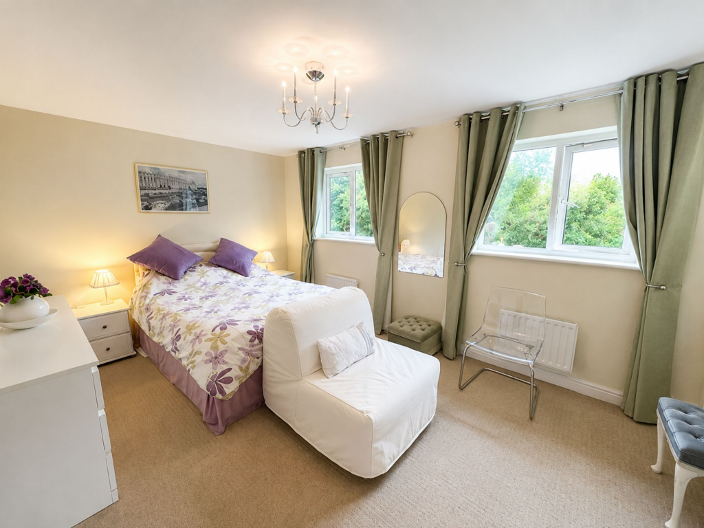 House in Stockport - View 4