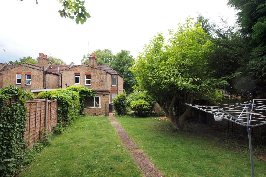 House in Kingston upon Thames - View 5