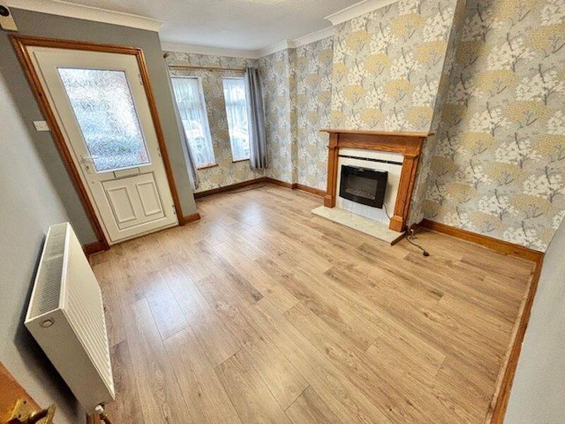 Upper Cliff Road, Gorleston, Great Yarmouth photo 5
