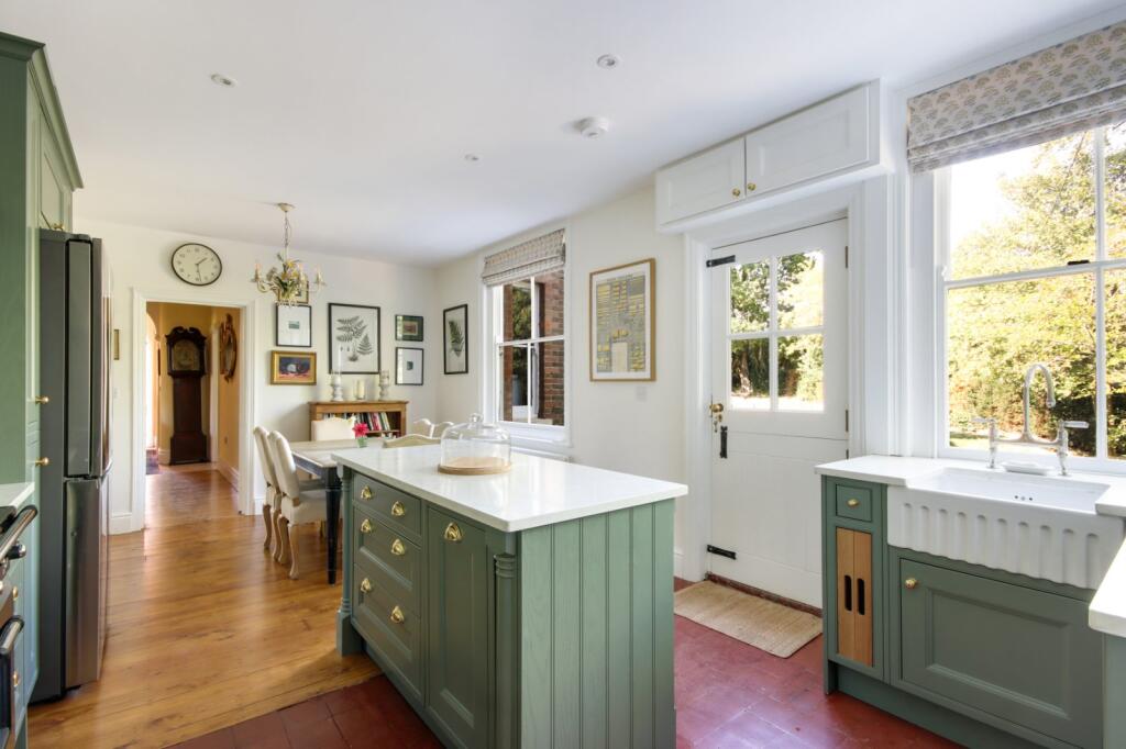 House in Tonbridge - More