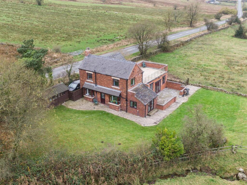 4-bed house on Moorland View, Winkhill, Leek, £595,000