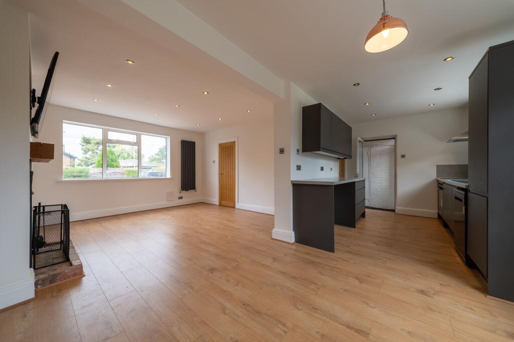 House in Warrington - View 4