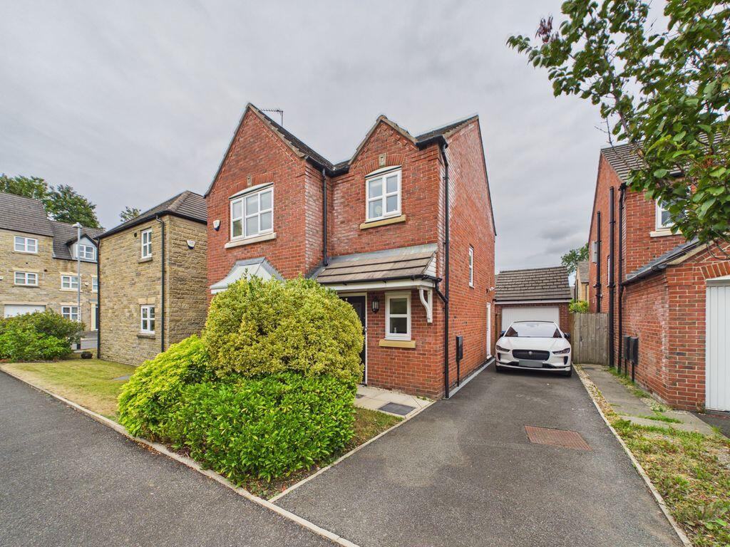 Main image of property: Viscount Drive, Middleton, Manchester, M24