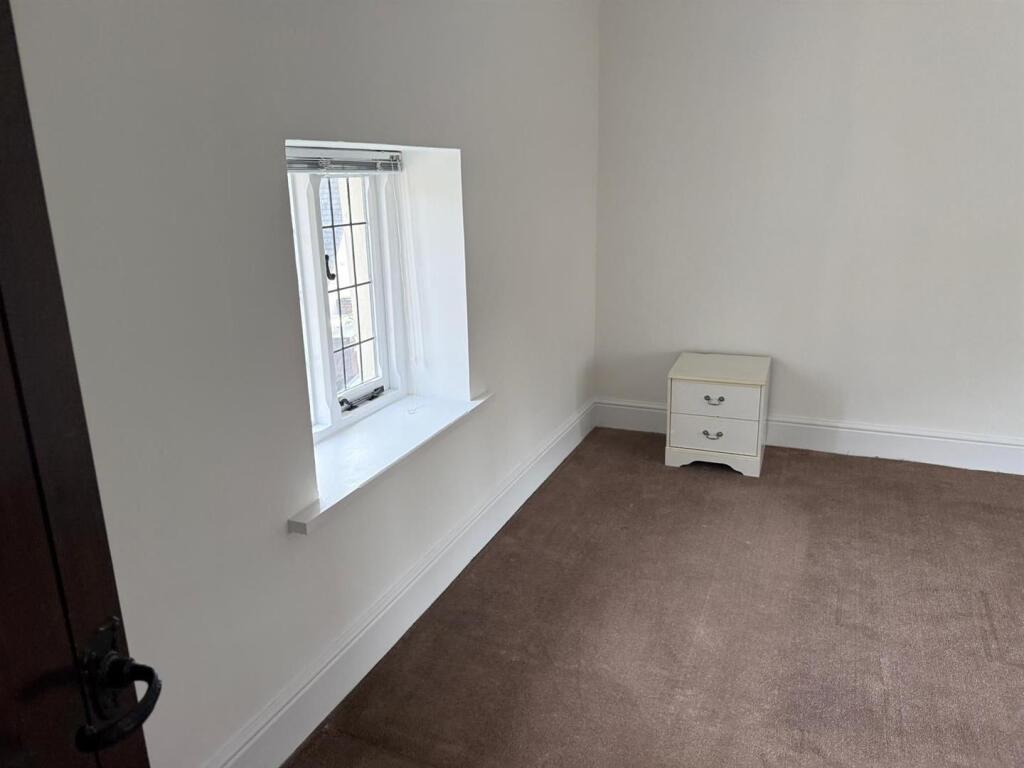 Main image of property: friars road, newport