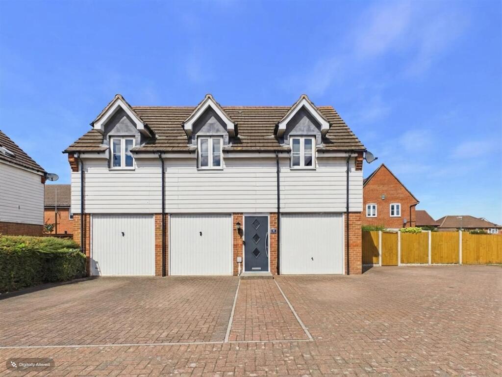 Main image of property: Barbour Green, Wickford
