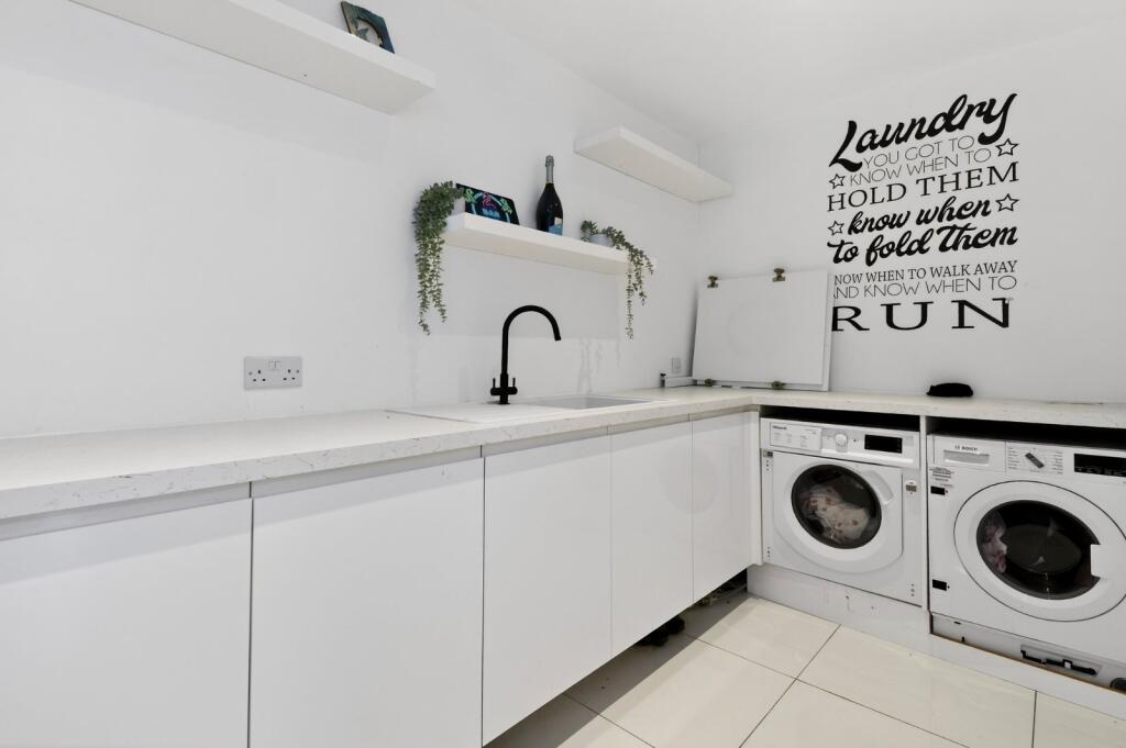 Additional image 13 of Whitechapel Road, Cleckheaton, BD19