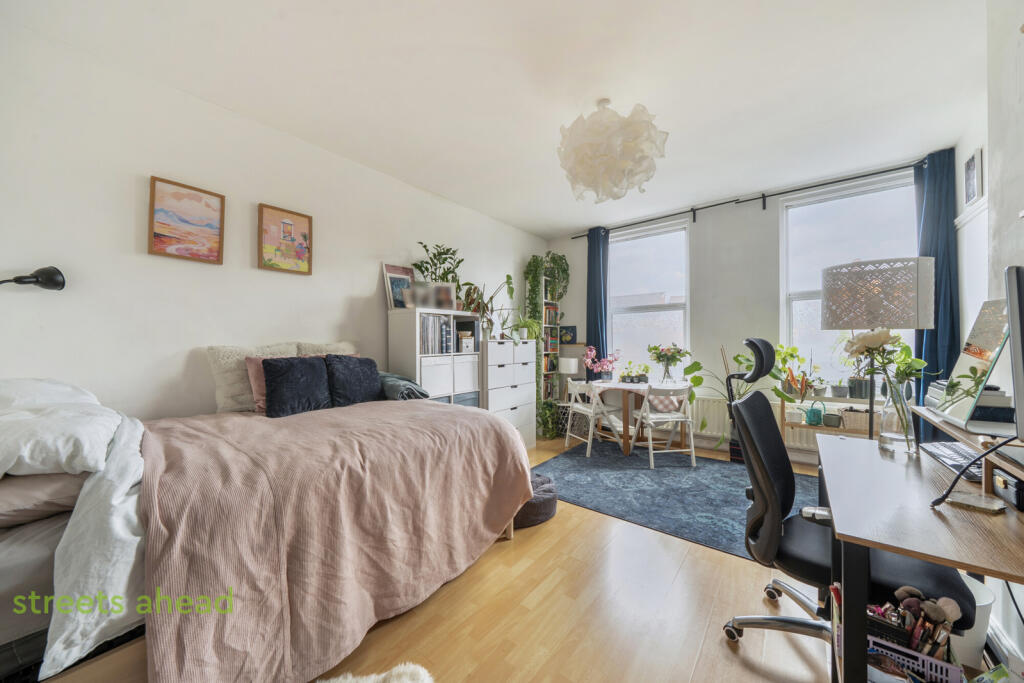 Main image of property: Norwood High Street, London, SE27