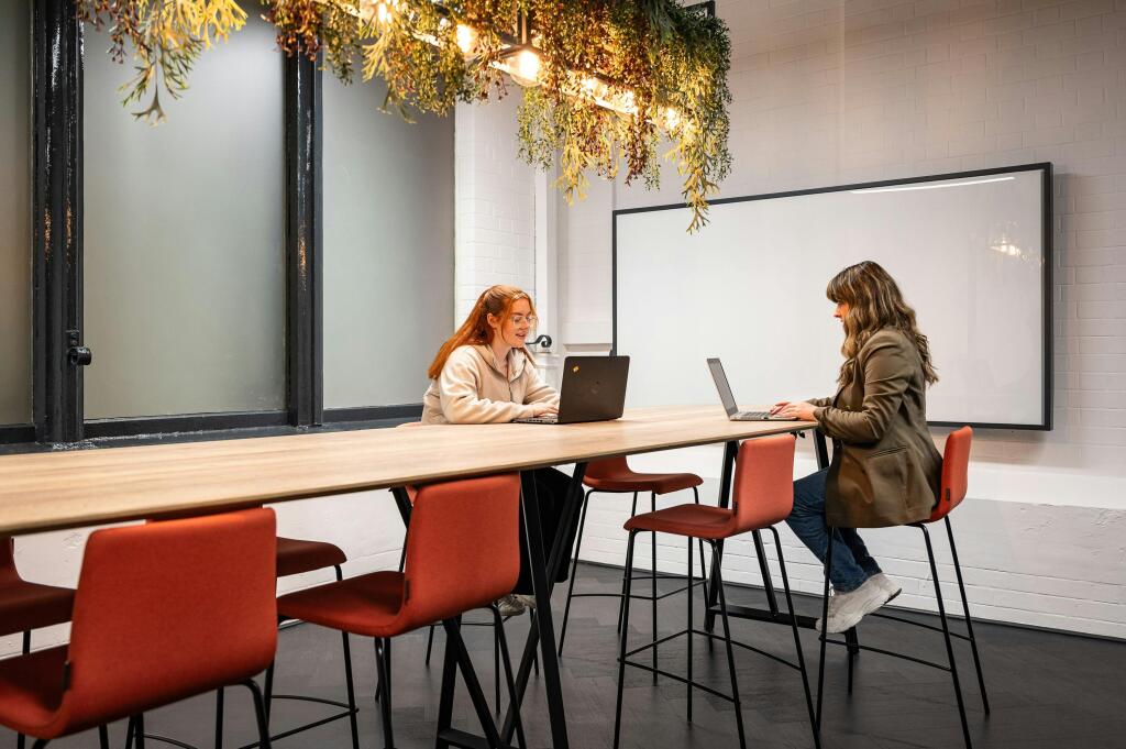 1st Floor Fitted Suite