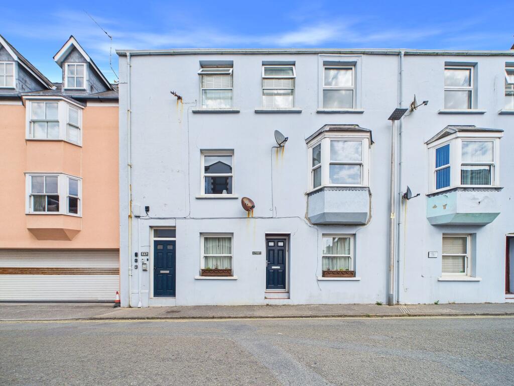 Main image of property: Warren Street, Dunmore Apartments Warren Street, SA70