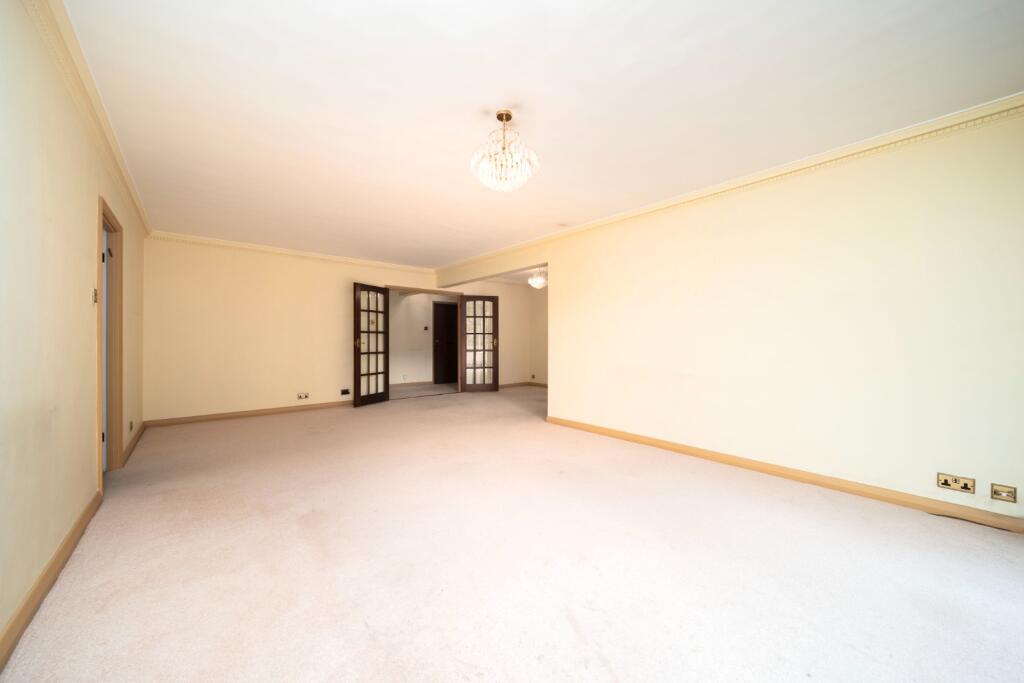Apartment in London - View 3