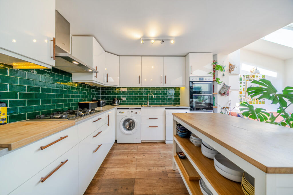 House in London - View 4