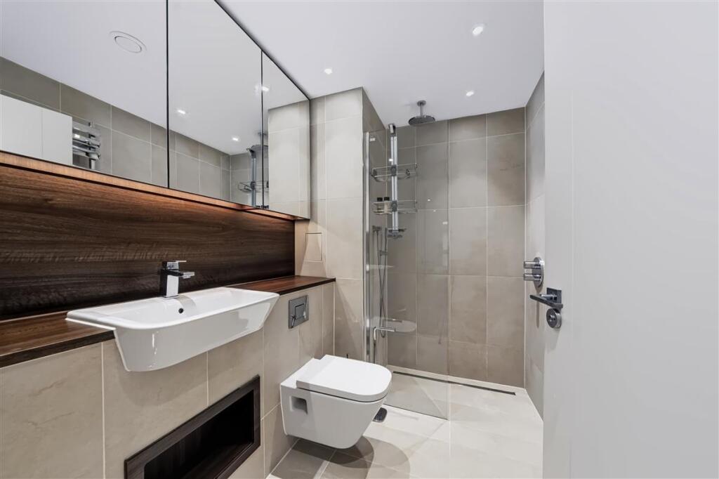 Apartment in London - View 4