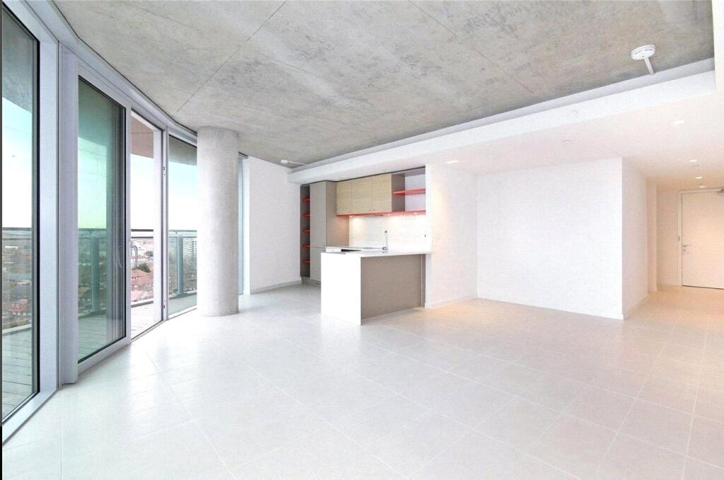 Hoola, 3 Tidal Basin Road, London, E16 photo 3