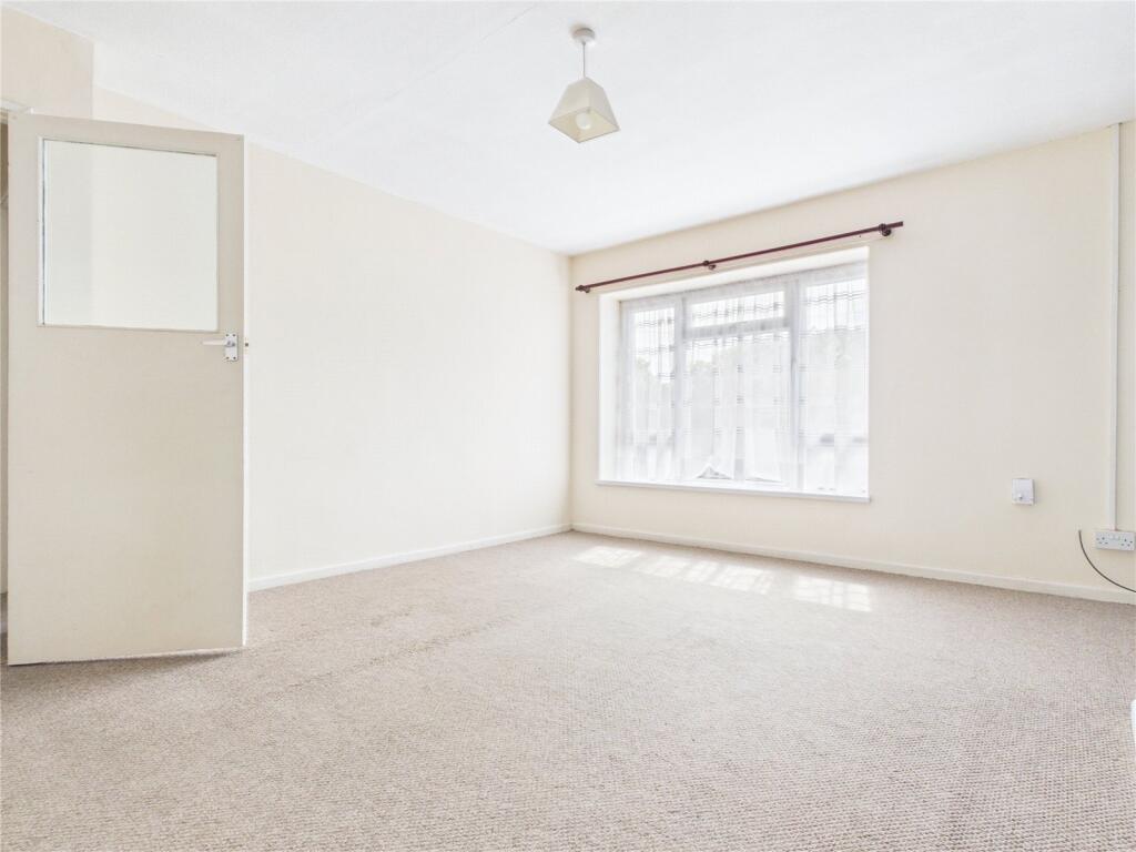 Apartment in Bristol - View 4