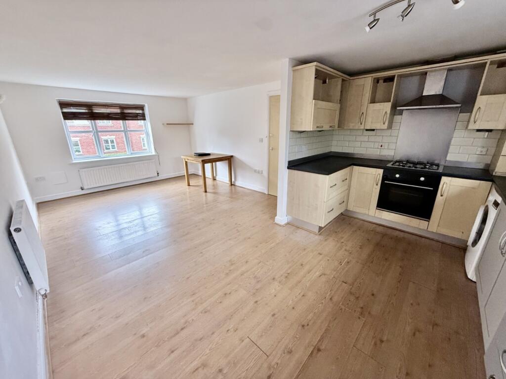 Apartment in Manchester - View 5