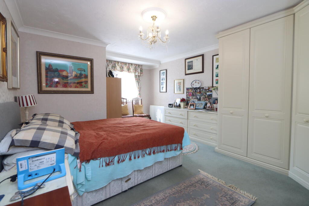 Apartment in Dudley - View 3
