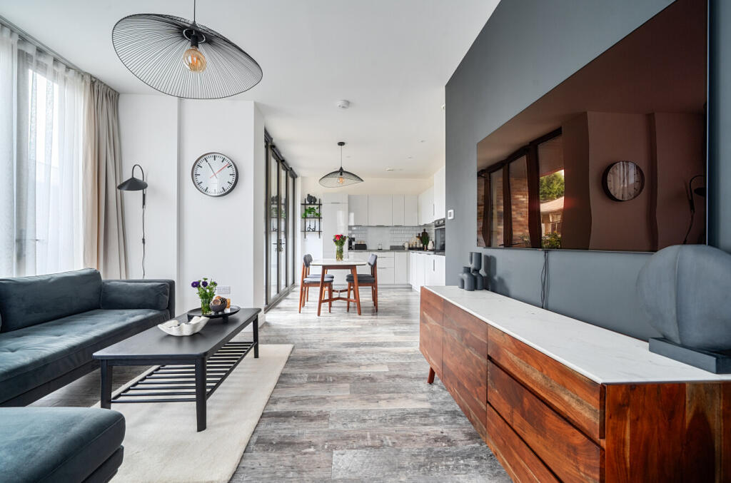 Apartment in London - View 2
