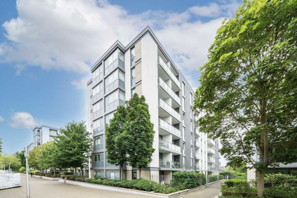 Main image of property: Simmonds House, Brentford