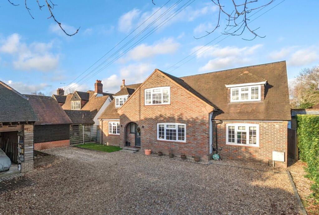 Main image of property: Kingfield Road, Kingfield, Woking, GU22