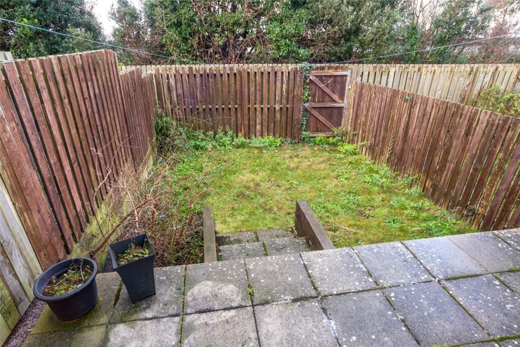 11 Glan View photo 3