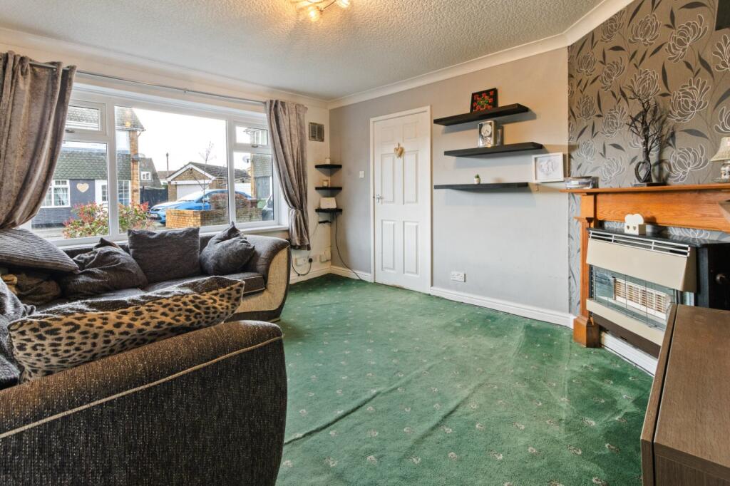 Copse Close, Immingham, Grimsby, N.E.Lincolnshire, DN40 photo 3